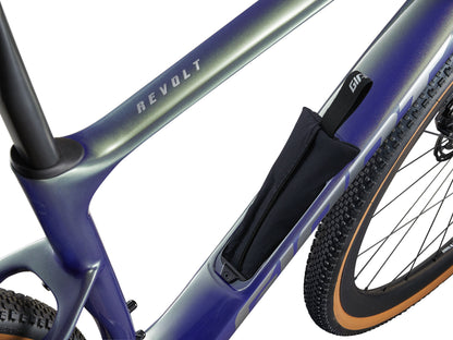 Giant Revolt Advanced Pro 0